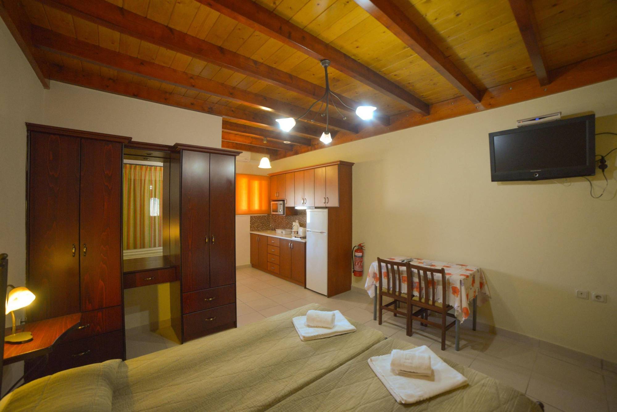 Megali Luxuries Apartments Corfu  Eksteriør bilde